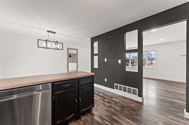 3230 175th Place, Hammond, IN 46323