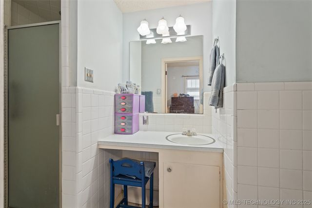 1323 Hargrove, Ardmore, OK 73401