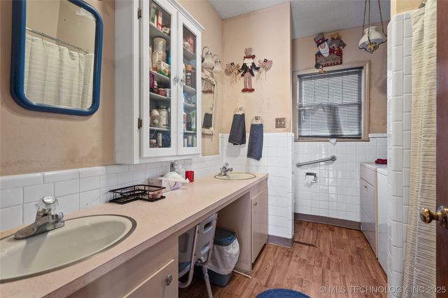 1323 Hargrove, Ardmore, OK 73401