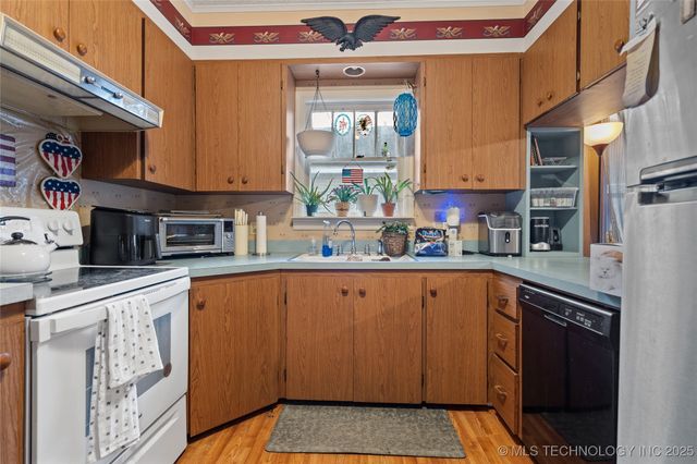 1323 Hargrove, Ardmore, OK 73401