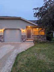 468 Pine Tree DRIVE #468, Fond Du Lac, WI 54935