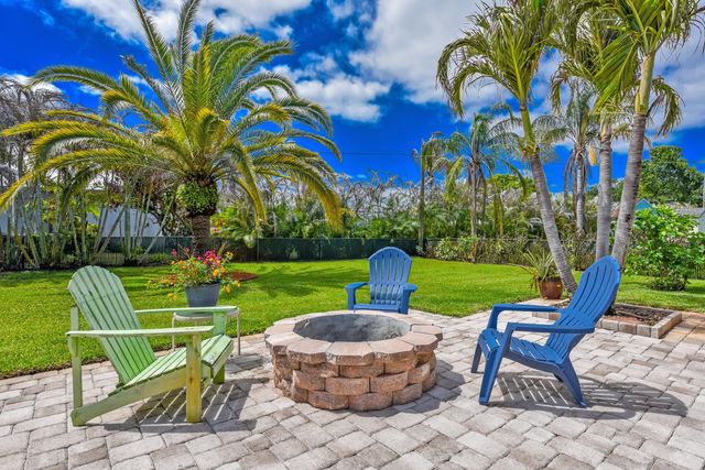 1172 SE Menores, Port St. Lucie, Port St Lucie, FL 34952