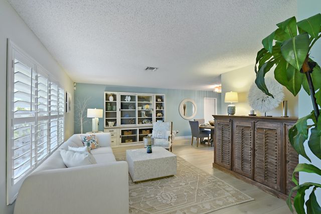1172 SE Menores, Port St. Lucie, Port St Lucie, FL 34952