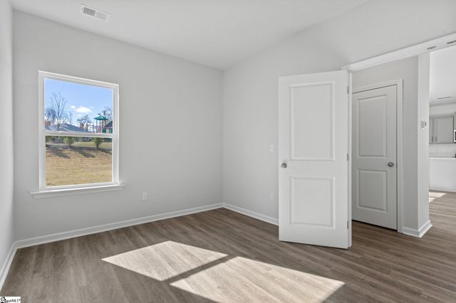 454 Haddon Trail, Woodruff, SC 29388