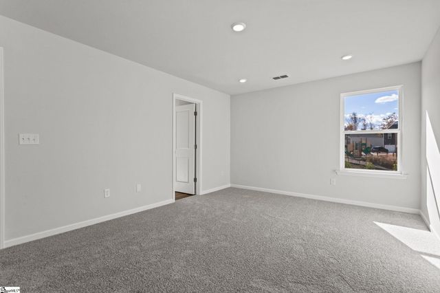 454 Haddon Trail, Woodruff, SC 29388