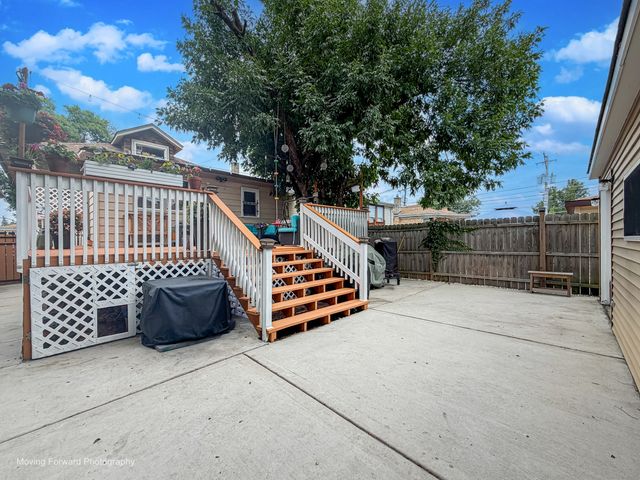 2333 N Keating Avenue, Chicago, IL 60639