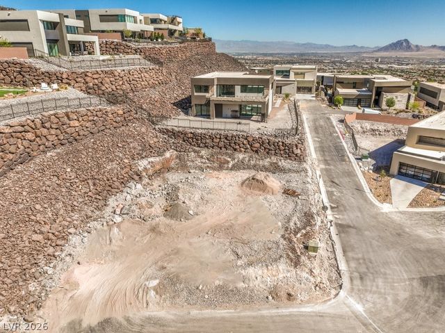 619 Dragon Mountain Court, Henderson, NV 89012