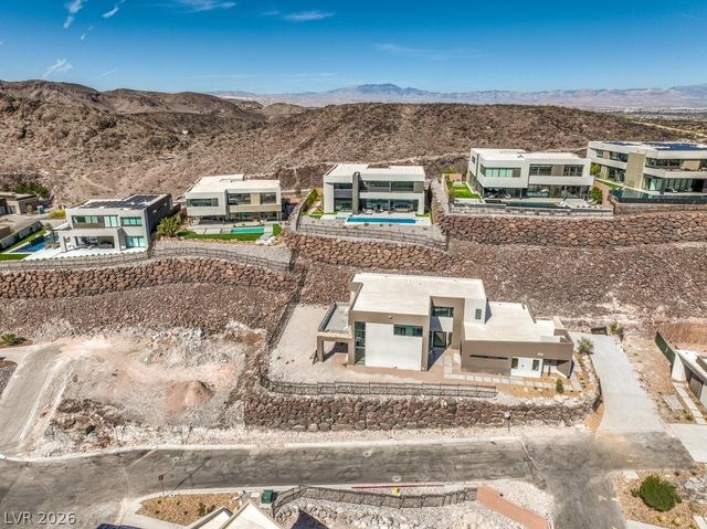 619 Dragon Mountain Court, Henderson, NV 89012