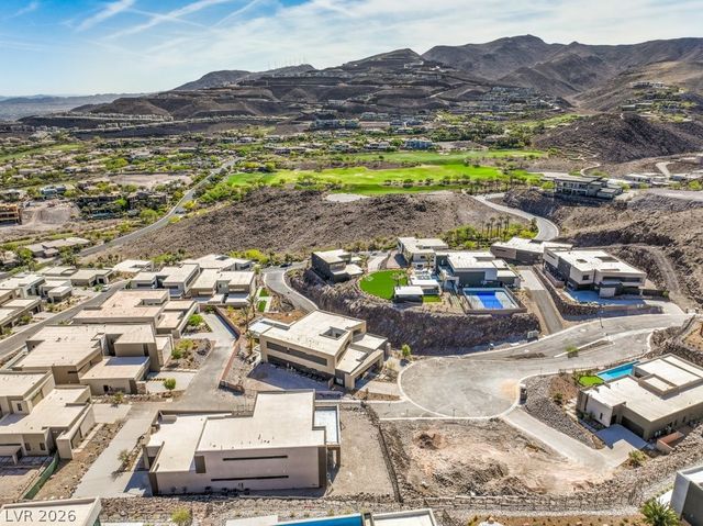 619 Dragon Mountain Court, Henderson, NV 89012