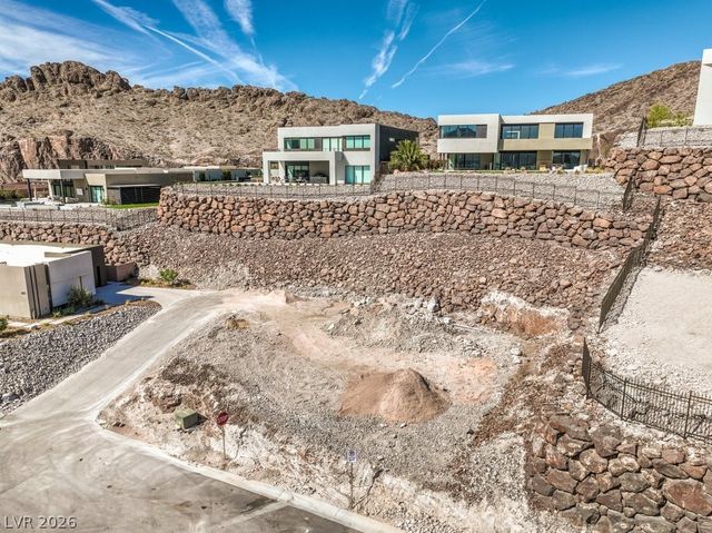 619 Dragon Mountain Court, Henderson, NV 89012