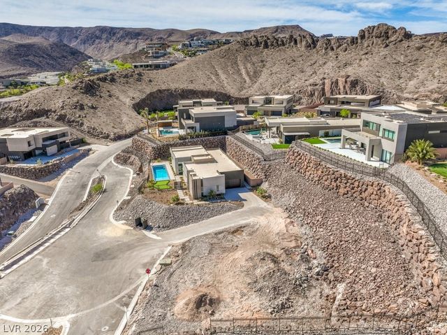 619 Dragon Mountain Court, Henderson, NV 89012