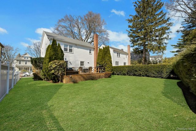 142 Bell Road, Scarsdale, NY 10583