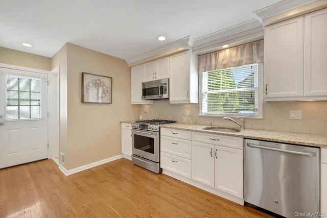 142 Bell Road, Scarsdale, NY 10583