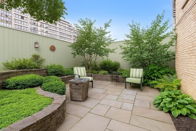 350 Tappan St 1, Brookline, MA 02445