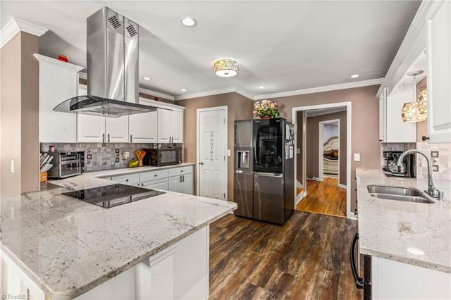 114 Ben Nevis Drive, Kernersville, NC 27284