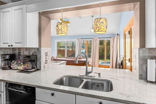 114 Ben Nevis Drive, Kernersville, NC 27284