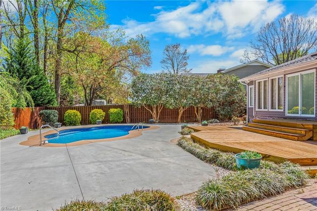 114 Ben Nevis Drive, Kernersville, NC 27284