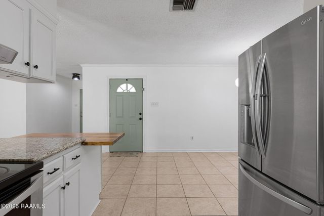 126 Vivian Drive, Lafayette, LA 70508