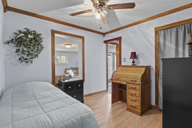 176 E Tiverton Way, Lexington, KY 40517