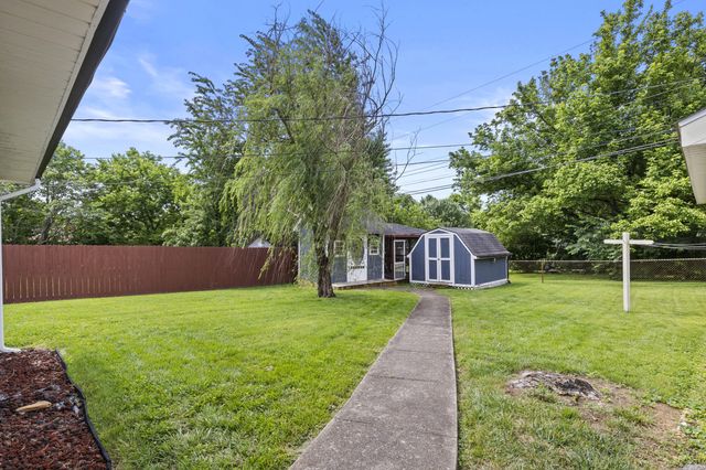 176 E Tiverton Way, Lexington, KY 40517