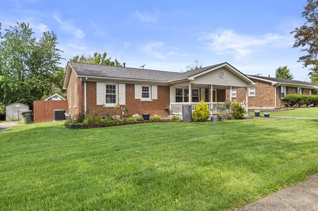 176 E Tiverton Way, Lexington, KY 40517
