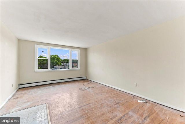 605 BYWOOD AVE, Upper Darby, PA 19082