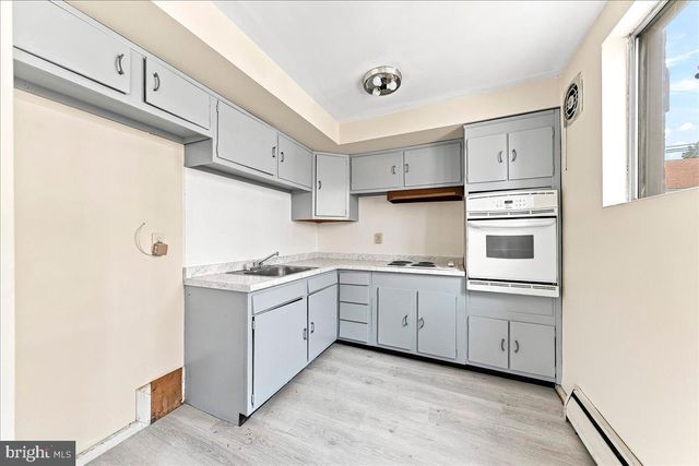 605 BYWOOD AVE, Upper Darby, PA 19082