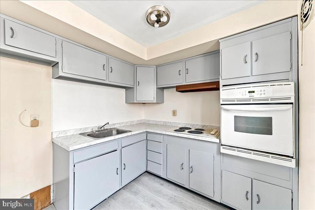 605 BYWOOD AVE, Upper Darby, PA 19082