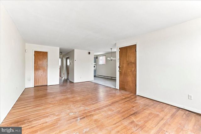 605 BYWOOD AVE, Upper Darby, PA 19082
