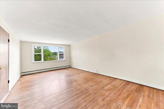 605 BYWOOD AVE, Upper Darby, PA 19082