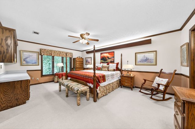 555 S Maple Ave, Cookeville, TN 38501