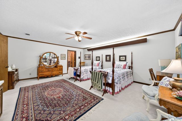 555 S Maple Ave, Cookeville, TN 38501