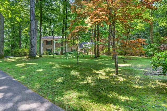 555 S Maple Ave, Cookeville, TN 38501