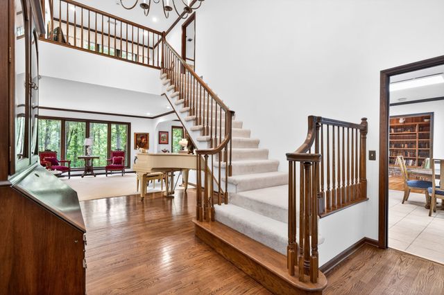 555 S Maple Ave, Cookeville, TN 38501