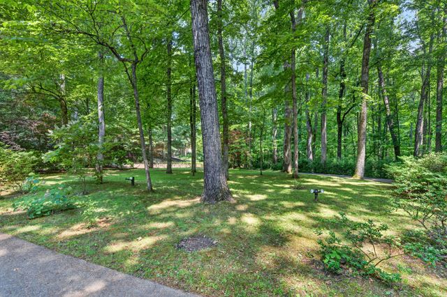 555 S Maple Ave, Cookeville, TN 38501
