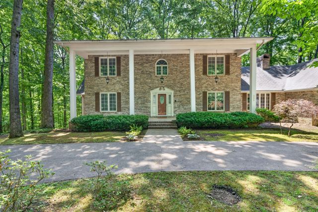 555 S Maple Ave, Cookeville, TN 38501