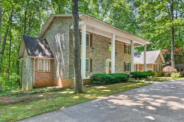 555 S Maple Ave, Cookeville, TN 38501
