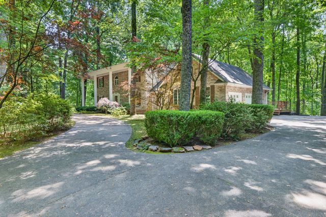 555 S Maple Ave, Cookeville, TN 38501