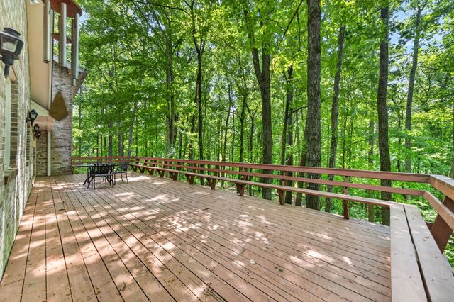 555 S Maple Ave, Cookeville, TN 38501