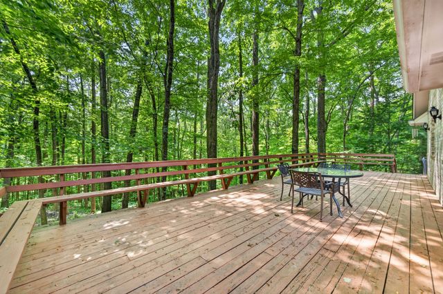 555 S Maple Ave, Cookeville, TN 38501