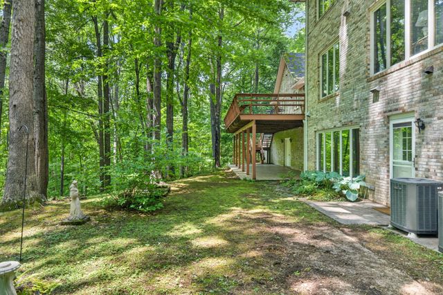 555 S Maple Ave, Cookeville, TN 38501