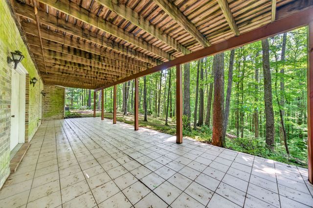 555 S Maple Ave, Cookeville, TN 38501
