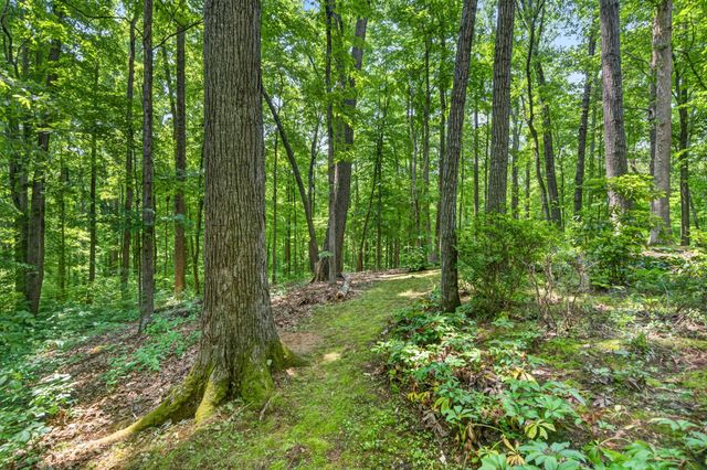 555 S Maple Ave, Cookeville, TN 38501