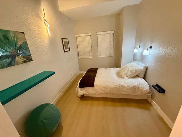 421 Sierra Vista Avenue 7, Mountain View, CA 94043