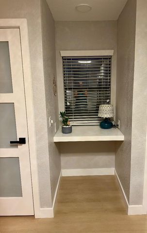 421 Sierra Vista Avenue 7, Mountain View, CA 94043