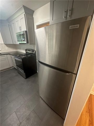 349 Laquita SE Drive, Atlanta, GA 30315