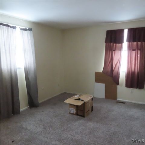 8026 Pickett Lane, Cicero, NY 13039