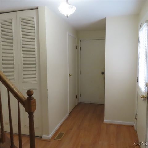 8026 Pickett Lane, Cicero, NY 13039