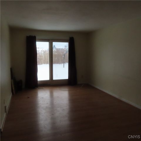 8026 Pickett Lane, Cicero, NY 13039