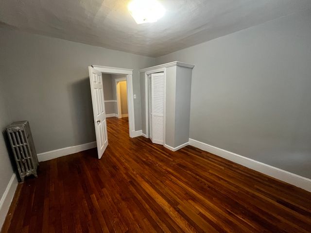 113 Sherwood St 1L, Boston, MA 02131